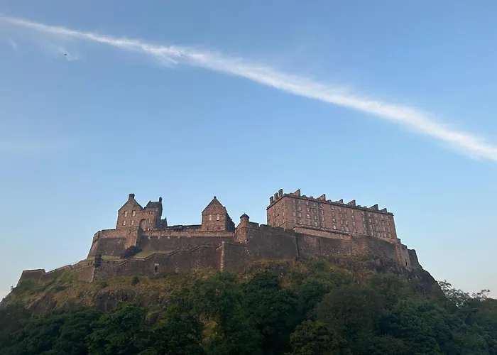 Edinburgh City 2Bedroom & Steam Room!